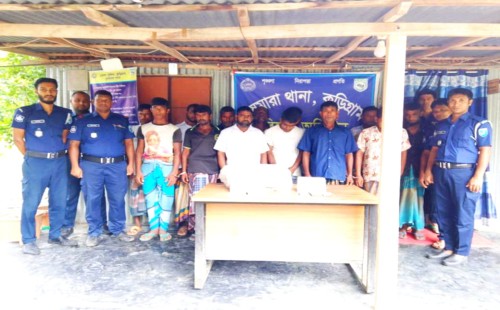 চিলমারীতে জুয়ার আসর থেকে জামায়াতের ইউনিয়ন সভাপতিসহ  ১৪ জনকে গ্রেপ্তার করেছে পুলিশ