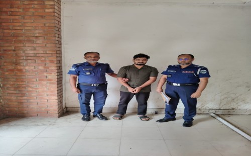 লিবিয়ায় বাংলাদেশী যুবকে অপহরণ করে ২০ লক্ষ টাকা আদায়: মানব পাচারকারী চক্রের সদস্য গ্রেপ্তার